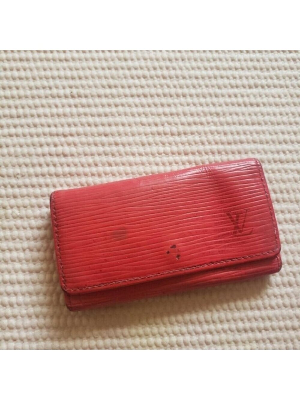 Louis Vuitton Red Epi Leather 4-Key Holder Wallet Case Vintage